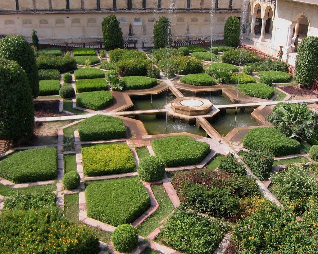 تنسيق و تصميم حدائق قصور في الرياض – homegardensa.com